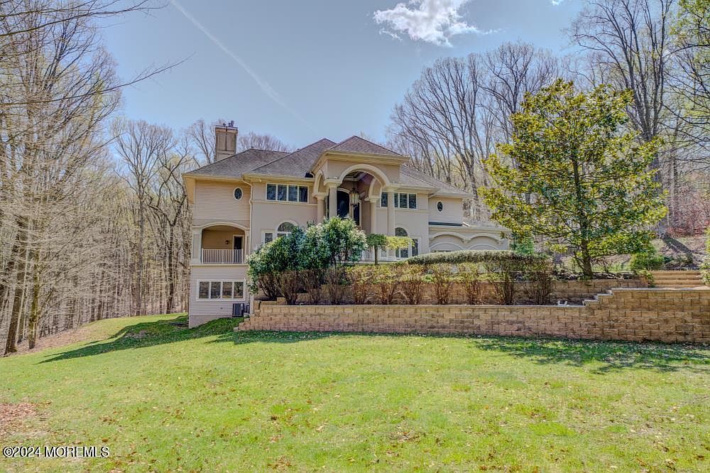 110 Mountainside View, Marlboro, NJ 07746 | Zillow