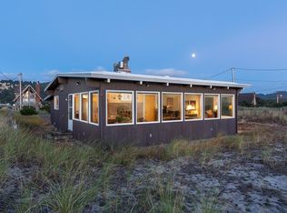 35830 Sunset Dr, Cloverdale, OR 97112