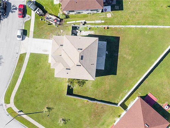 3rd image of 4706 Ross Lanier Ln