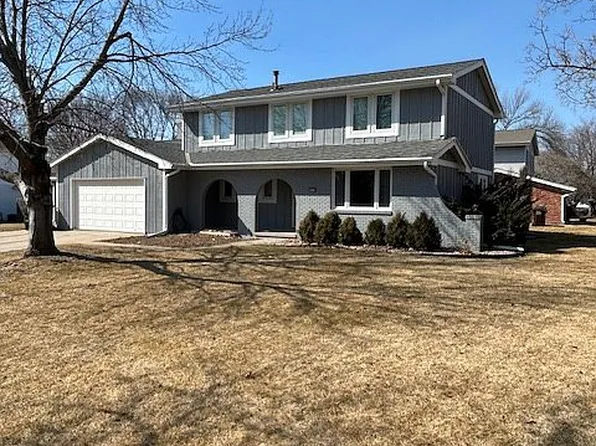 7640 Myrtle St, Lincoln, NE 68506