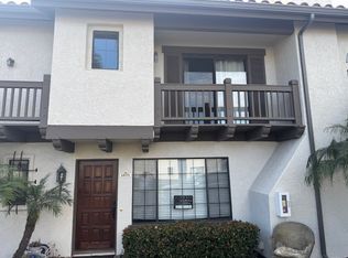 6823 Pear Tree Dr, Carlsbad, CA 92011