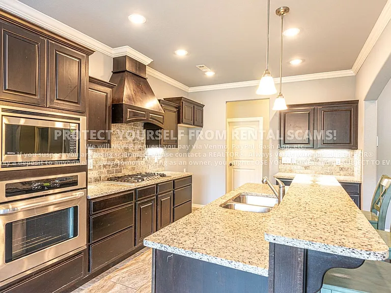 2912 W Featherock Way — Photo 5