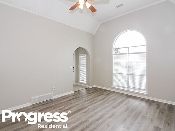 5th image of 8687 Overcup Oaks Dr