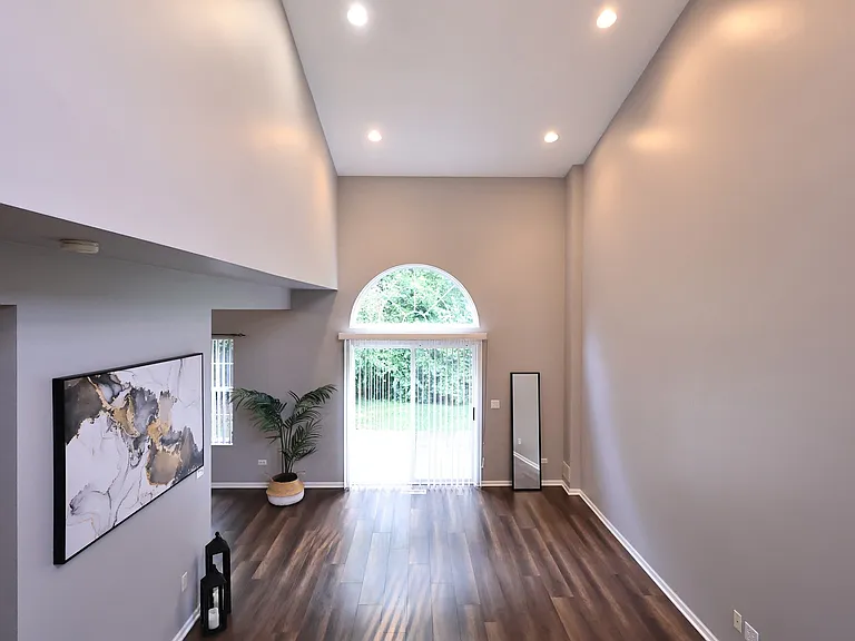 2607 Oak Tree Ln #2607 — Photo 6