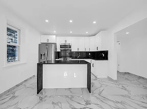 5th image of 3127 Sedgwick Ave #Gfl
