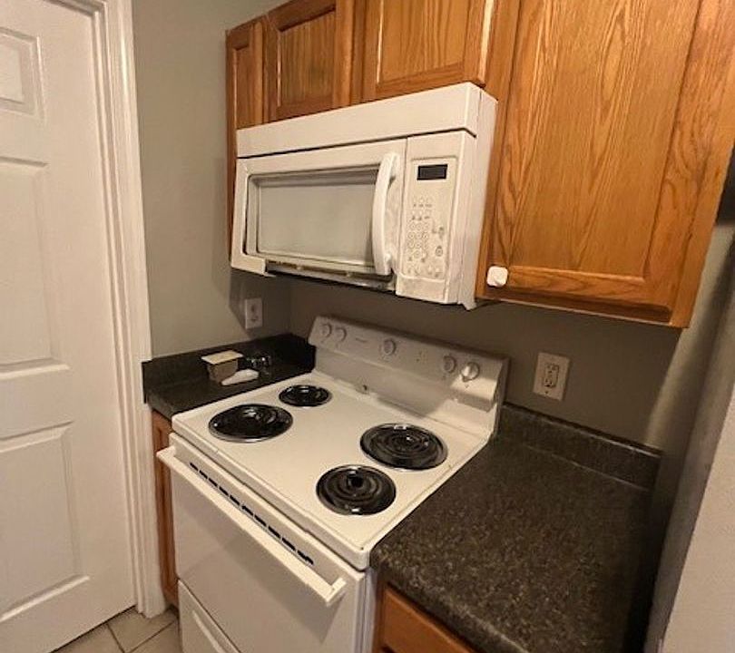 2nd image of 131 Amy Ave