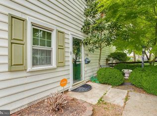 1700A E Bancroft Ln, Crofton, MD 21114