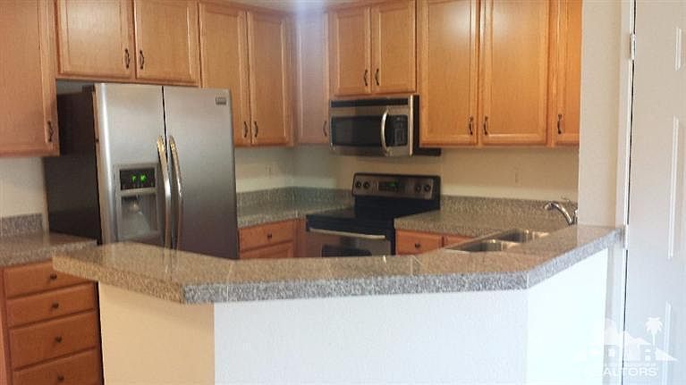 1st image of 78650 Avenue 42 APT 1603