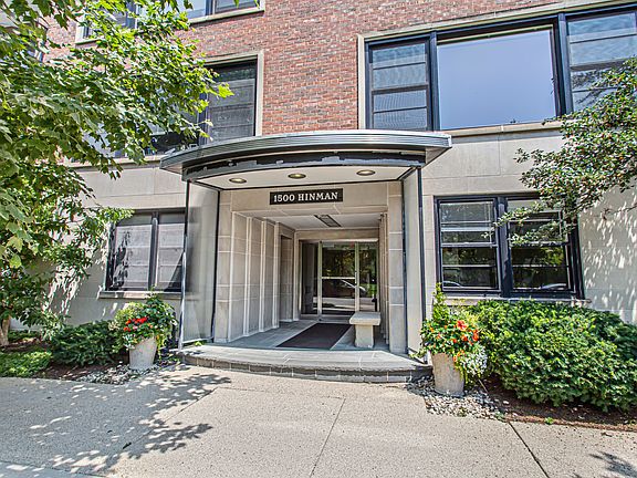 2nd image of 1500 Hinman Ave APT 102