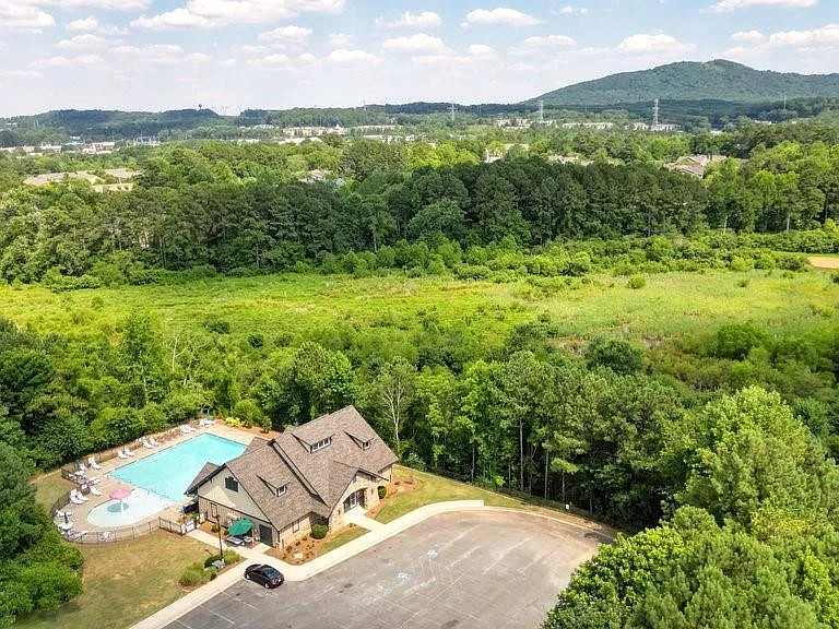 2045 Lakeshore Overlook Dr — Photo 51