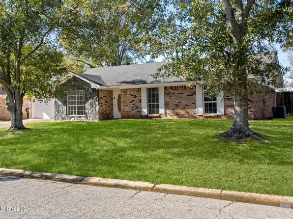 409 Mose Dr, Diberville, MS 39540