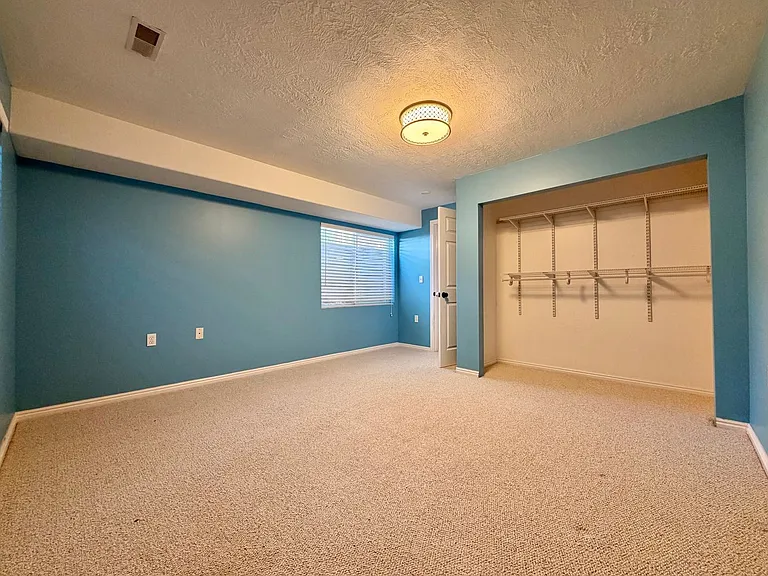 4772 W 9070 S — Photo 23