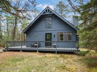 128 Long View Ln, Pocono Pines, PA 18350
