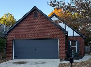 6444 Southern Trace Dr, Leeds, AL 35094