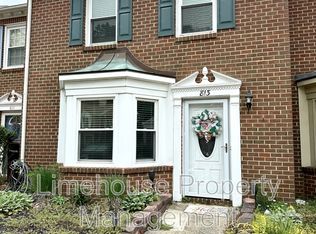 813 Mill Landing Rd #1, Chesapeake, VA 23322