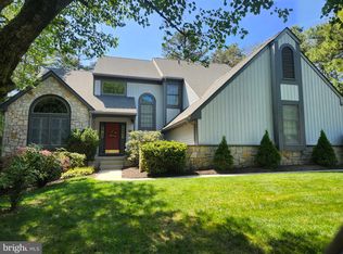 4 Andover Ct, Voorhees, NJ 08043