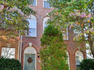4189 Brookgreen Dr, Fairfax, VA 22033