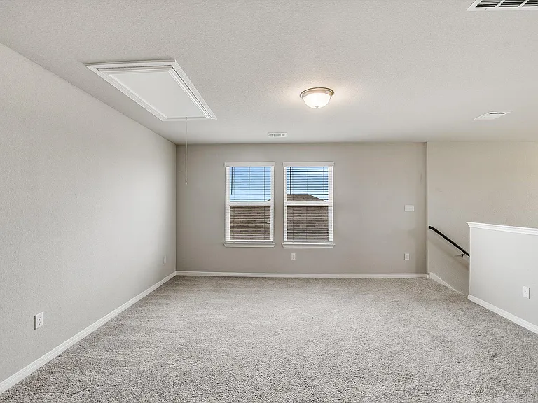 212 Prairie Song Ln — Photo 9
