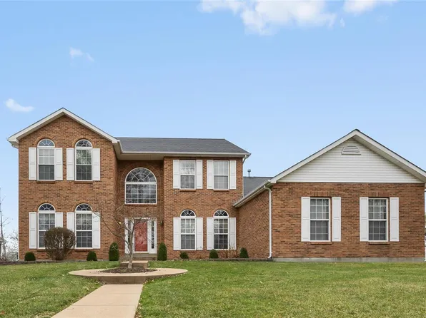 5568 Kellridge Ln, Saint Louis, MO 63128
