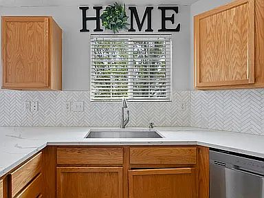 4th image of 1432 W Brunello Dr #1432