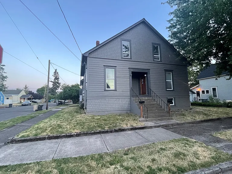540 5th Ave SE #B — Photo 9