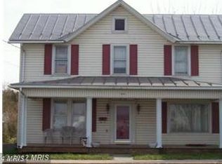 223 S Main St, Moorefield, WV 26836