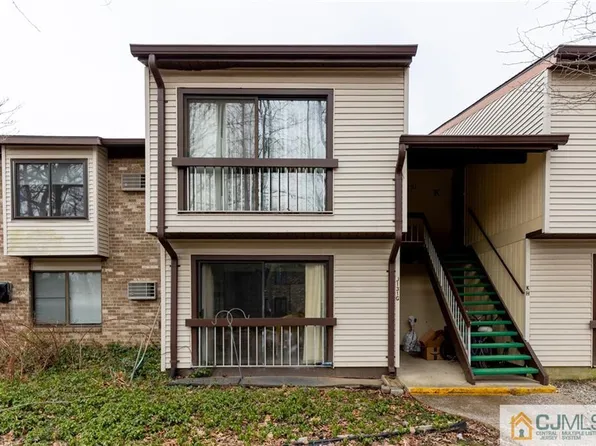 131 Amberly Dr Unit G, Manalapan, NJ 07726
