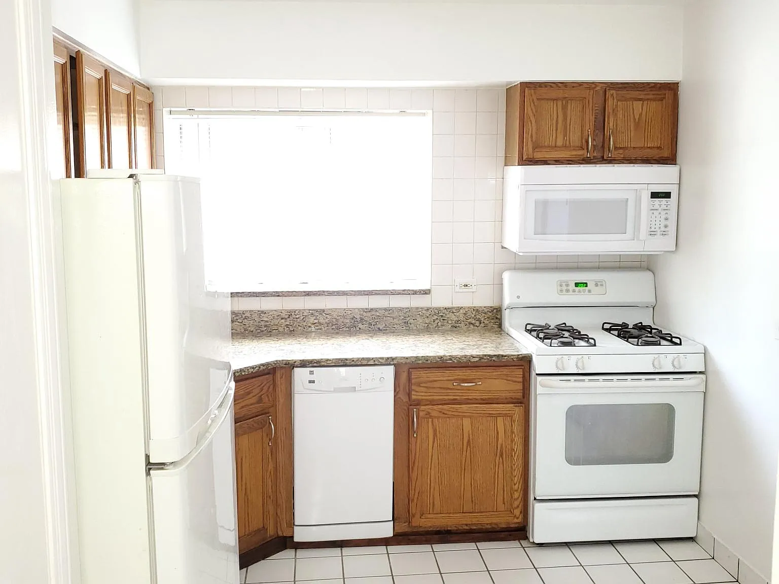 1518 N Harlem Ave — Photo 4