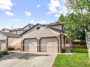 2425 Lexington Village Ln, Colorado Springs, CO 80916