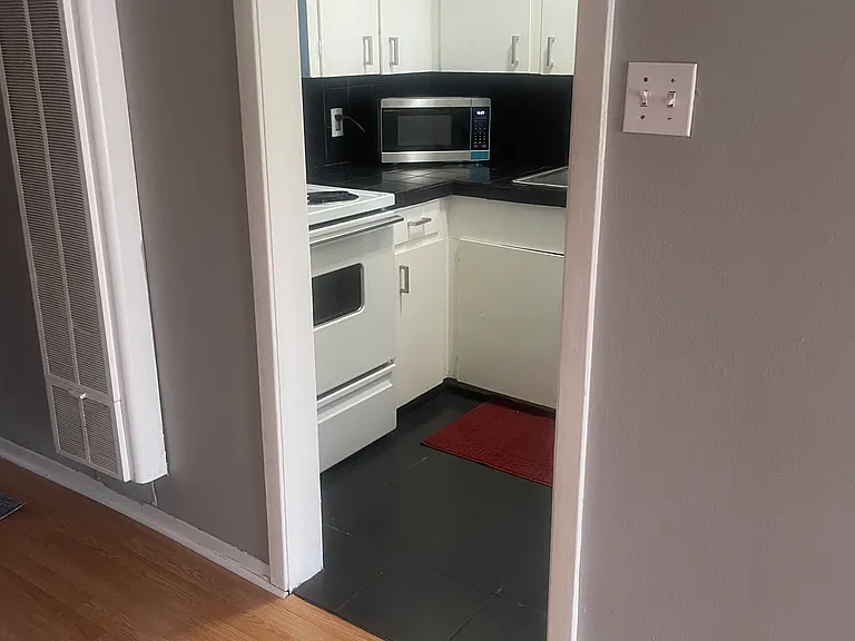 509 W Main St #5 — Photo 15