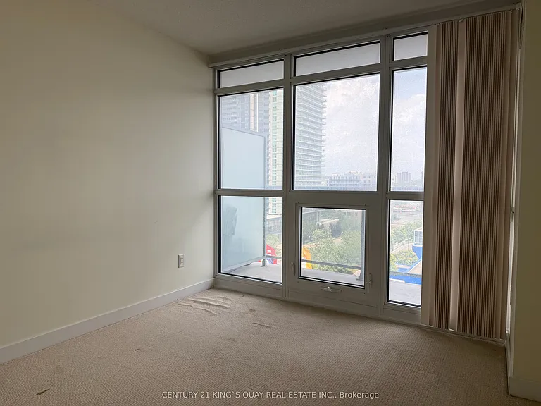 121 McMahon Dr #803 — Photo 6