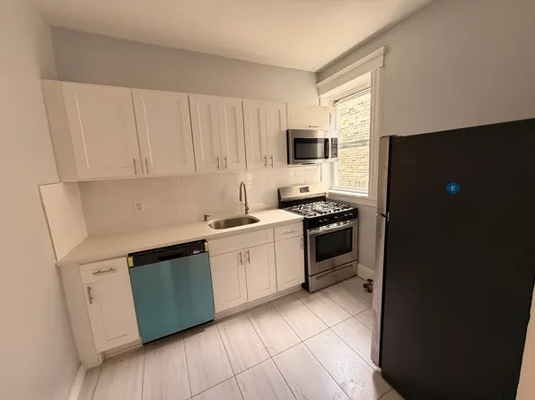 311 6th St #58E, Union City, NJ 07087