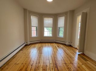 9 Putnam St #3, Somerville, MA 02143