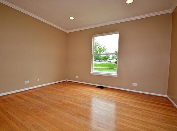 3rd image of 10439 Santa Cruz Ln