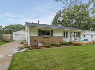 4408 Lee St NE, Cedar Rapids, IA 52402