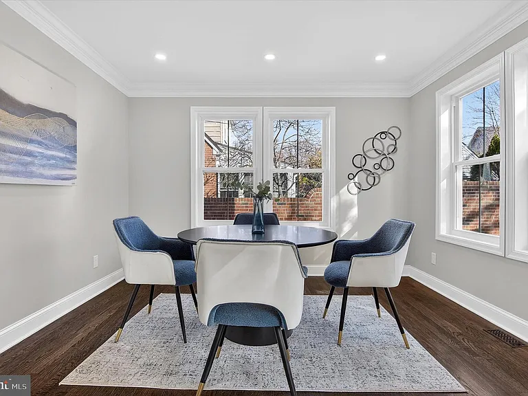 1607 N Glebe Rd — Photo 10