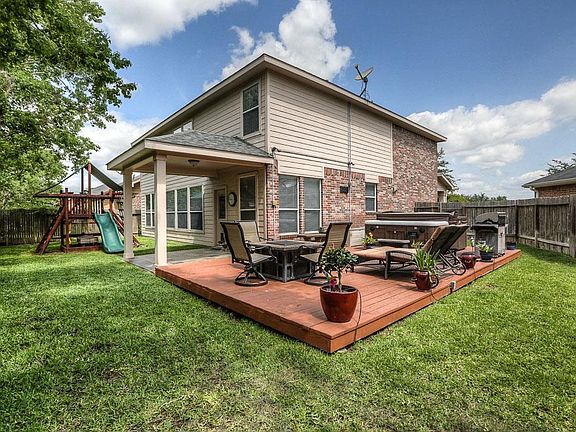 4th image of 20211 Suncoast Dr