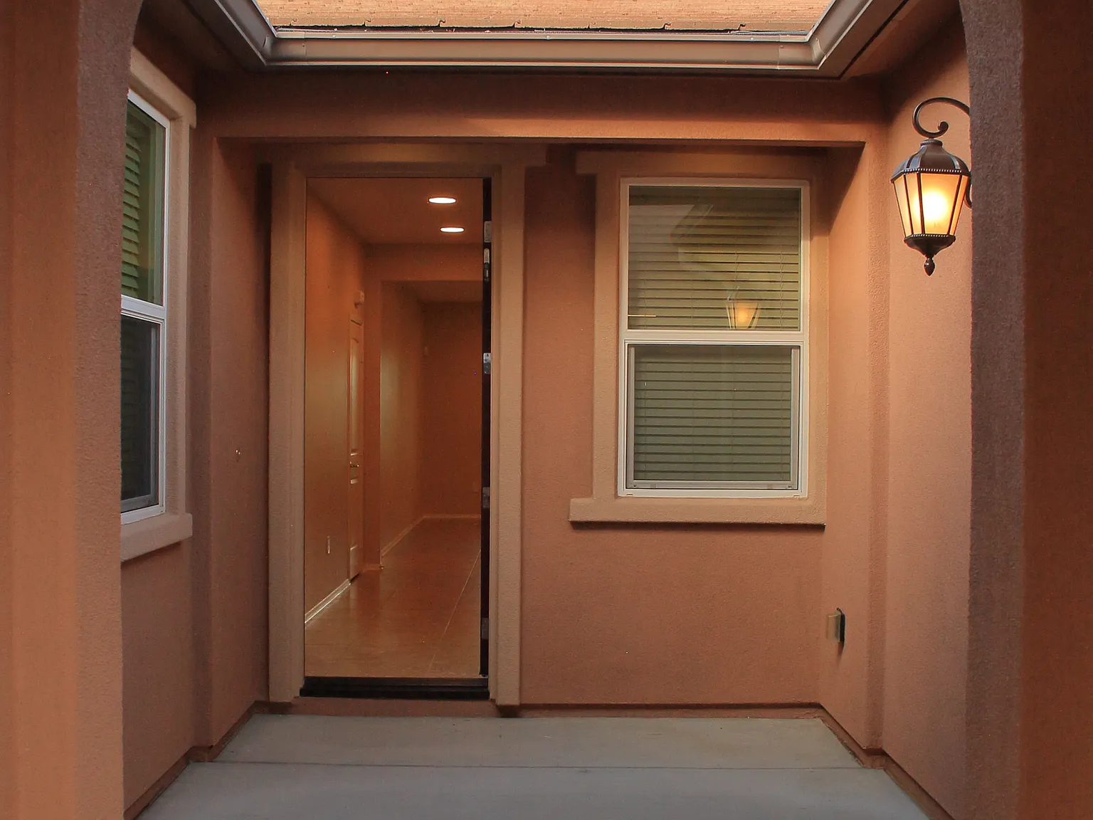 19122 Graham Ln — Photo 4
