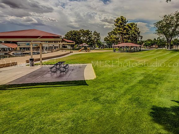 5th image of 26841 Lakeview Dr
