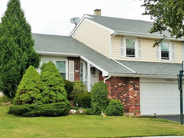 1550 Brandywyn Ln photo 1