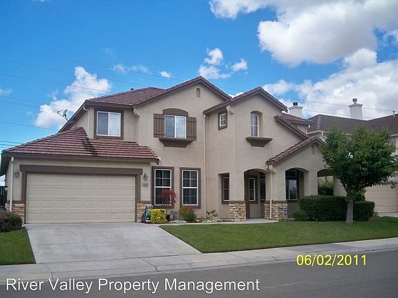 2nd image of 4606 Windsong St