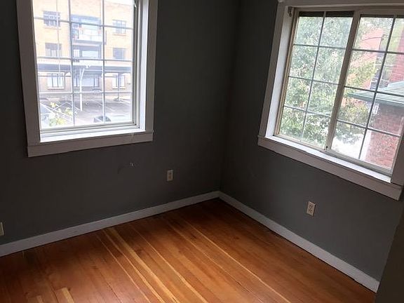 5th image of 1066 N Pennsylvania St #5