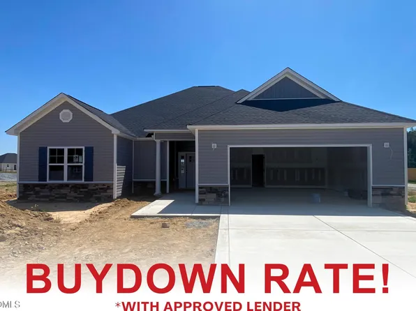 208 Talton Estates Dr, Pikeville, NC 27863