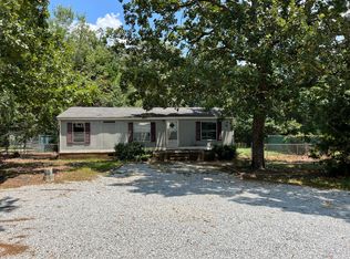 1526 Zion Cme Church Rd, Hartwell, GA 30643