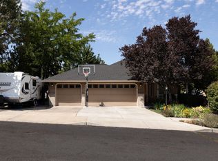 2462 NE Lynda Ln, Bend, OR 97701