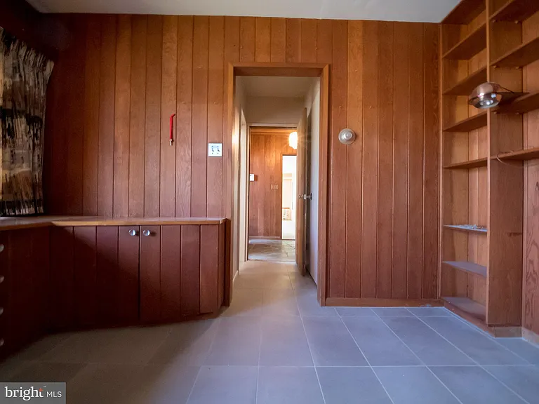 4313 Woodlark Dr — Photo 5