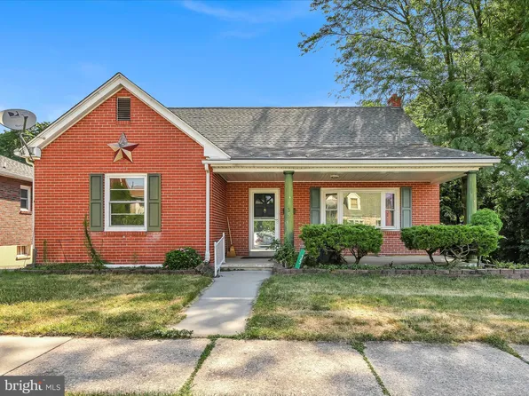 35 N 5th St, Hamburg, PA 19526