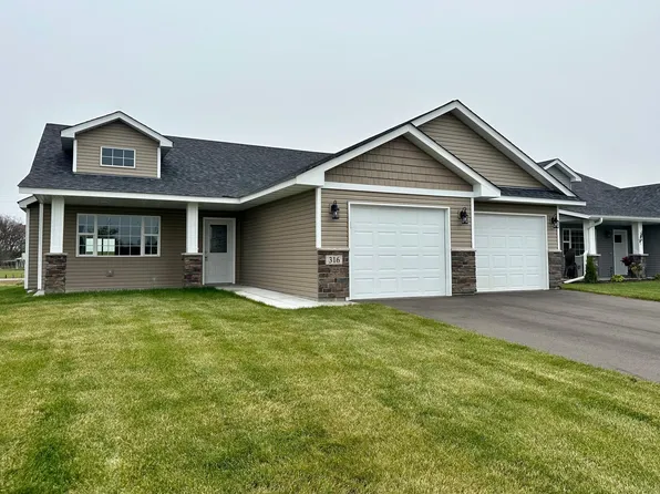 316 Bluebird Dr NW, Isanti, MN 55040
