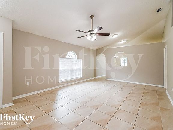 4th image of 1557 Slash Pine Ct
