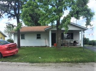 1713 Theodore Ln, Cahokia, IL